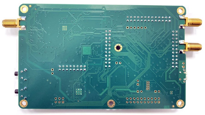 HackRF One 1MHz-6GHz SDR s kovovým krytem, SW defined radio, briv